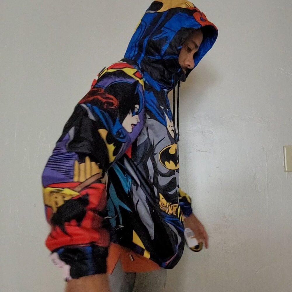 Members Only Batman Men's Windbreaker Sz S Hooded Jacket Graphic Full-Zip NWT - Picture 2 of 16
